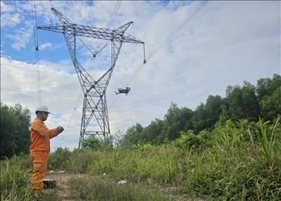 Truyền tải điện Quảng Nam đảm bảo vận hành an toàn lưới điện trong thời gian hỗ trợ thi công đường dây 500kV mạch 3